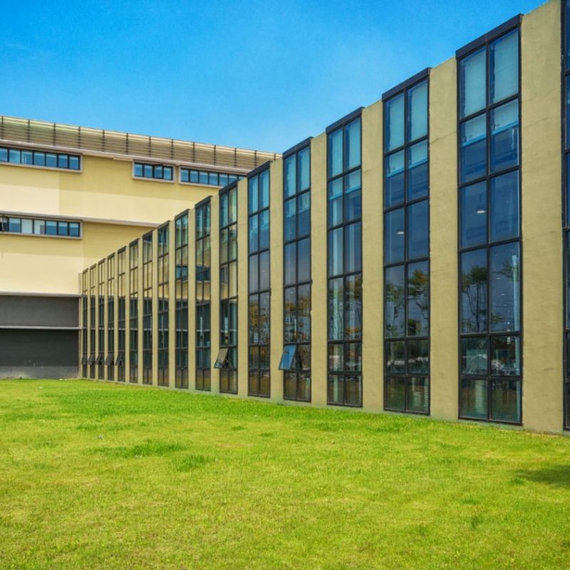 Legionellen-Sanierung in einem Schulkomplex im Raum Bremen 1